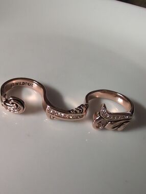 Wildfox Rose Gold Tone 3 Link Crystal Ring